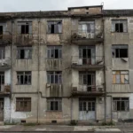 Edifício antigo em São Paulo representando imóveis acima de 25 anos para análise de capex e provisões