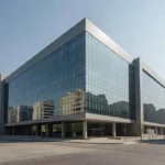 Edifício corporativo moderno em São Paulo representando ativos de FIIs de tijolo